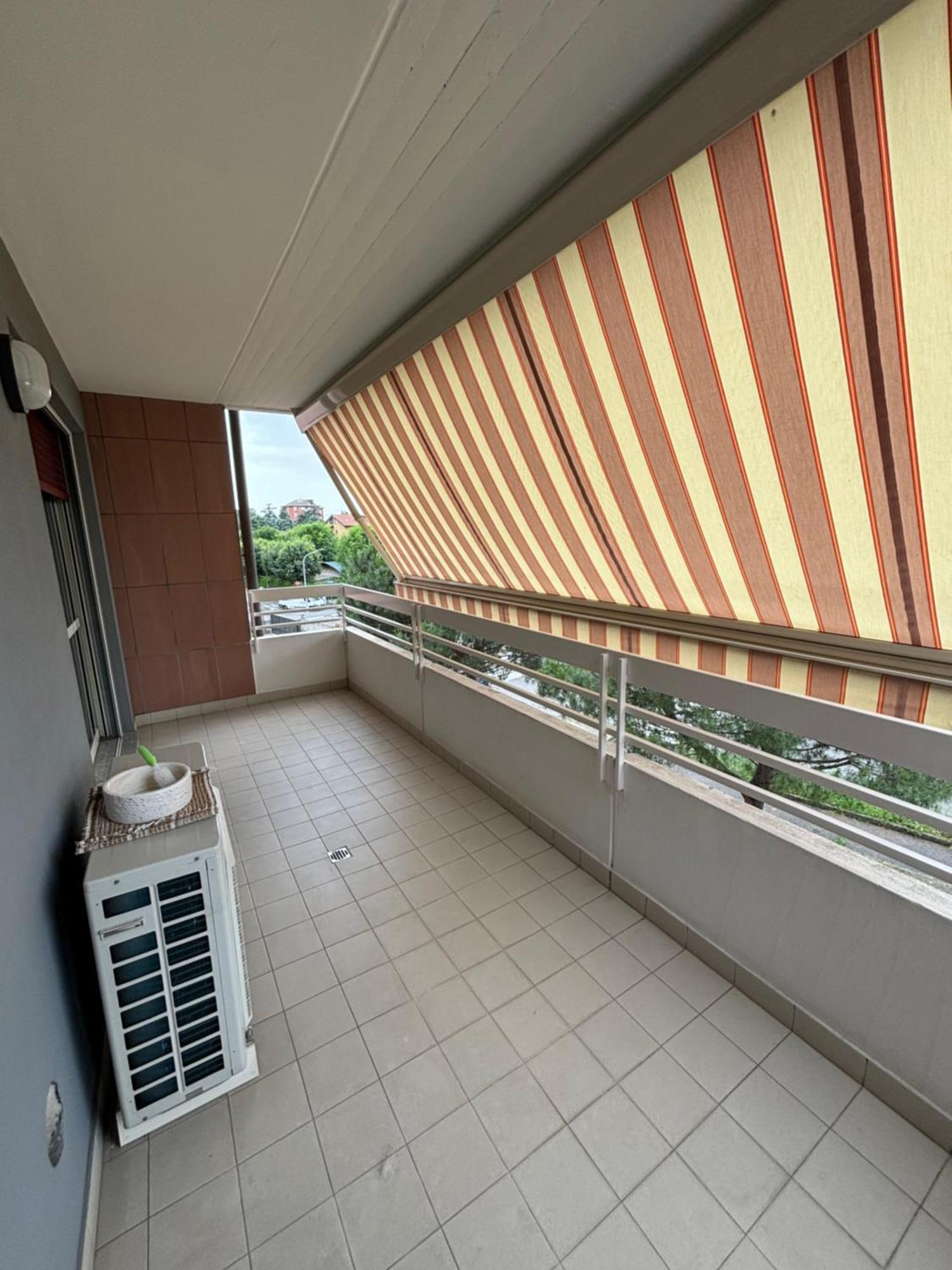 Casa Rino- Rho Fiera Apartment Exterior photo